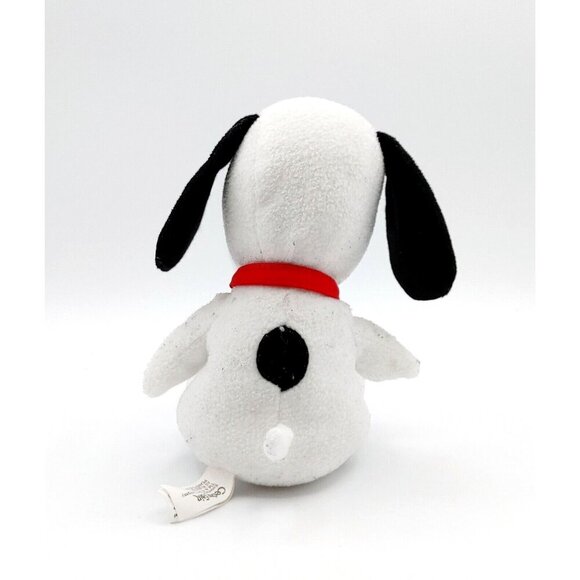 Cedar Fair White Canada's Wonderland Peanuts 6" Snoopy Dog Stuffed Plush Toy - Picture 5 of 6